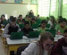 NRE Pitanga incentivando iniciação à programação através do Scratch
