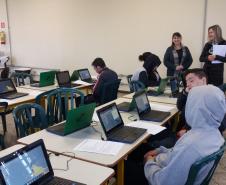 NRE Pitanga incentivando iniciação à programação através do Scratch
