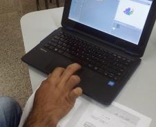 NRE Pitanga incentivando iniciação à programação através do Scratch

