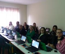 NRE Pitanga incentivando iniciação à programação através do Scratch
