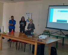 Tecnologia e Inovação na Educação - NRE Pitanga