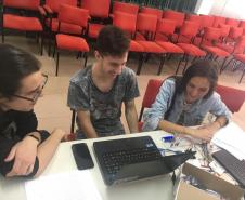Tecnologia e Inovação na Educação - NRE Pitanga