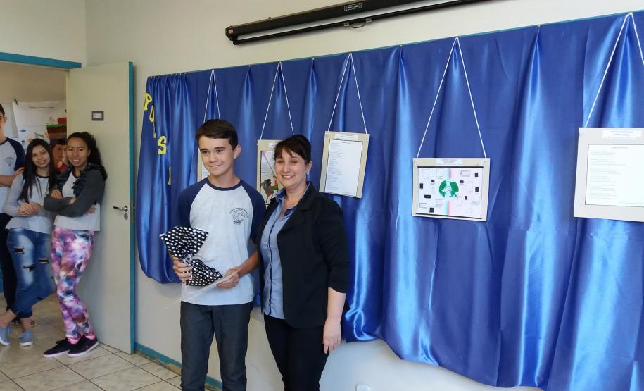 Projeto: Jovens Conectados o uso seguro da Internet