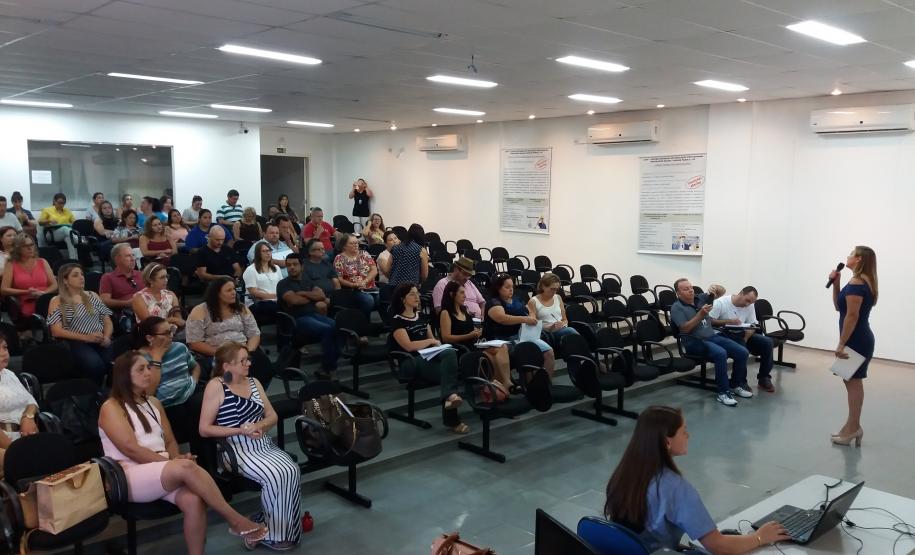 NRE realiza reunião sobre Distribuição de Aulas 2019