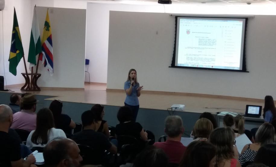 NRE realiza reunião sobre Distribuição de Aulas 2019